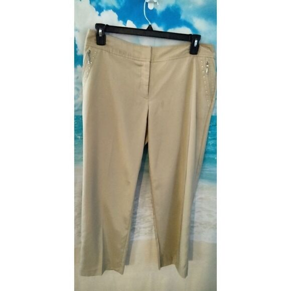" Izod" woman's pants.  - Picture 2 of 9